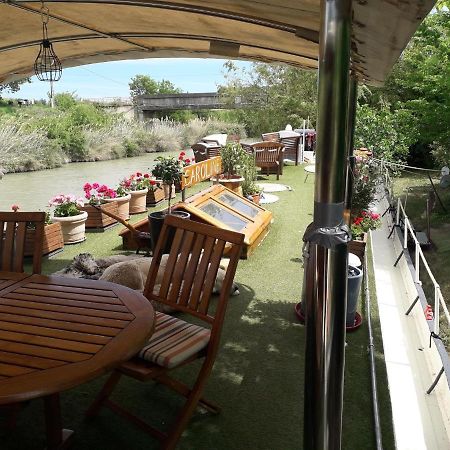 Peniche Caroline Bed and Breakfast Capestang Exteriör bild